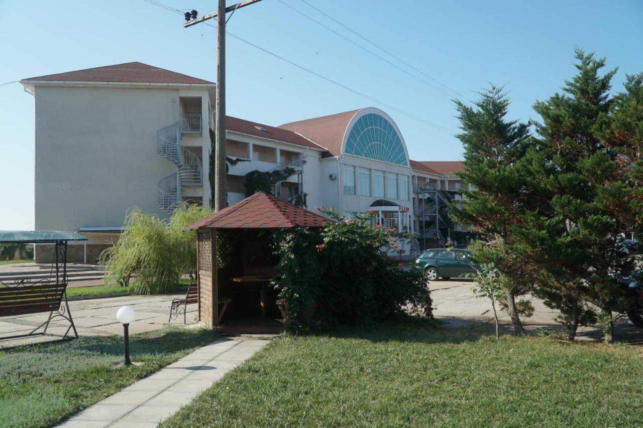 Радуга Курортная Гостиница Zatoka Ngoại thất bức ảnh